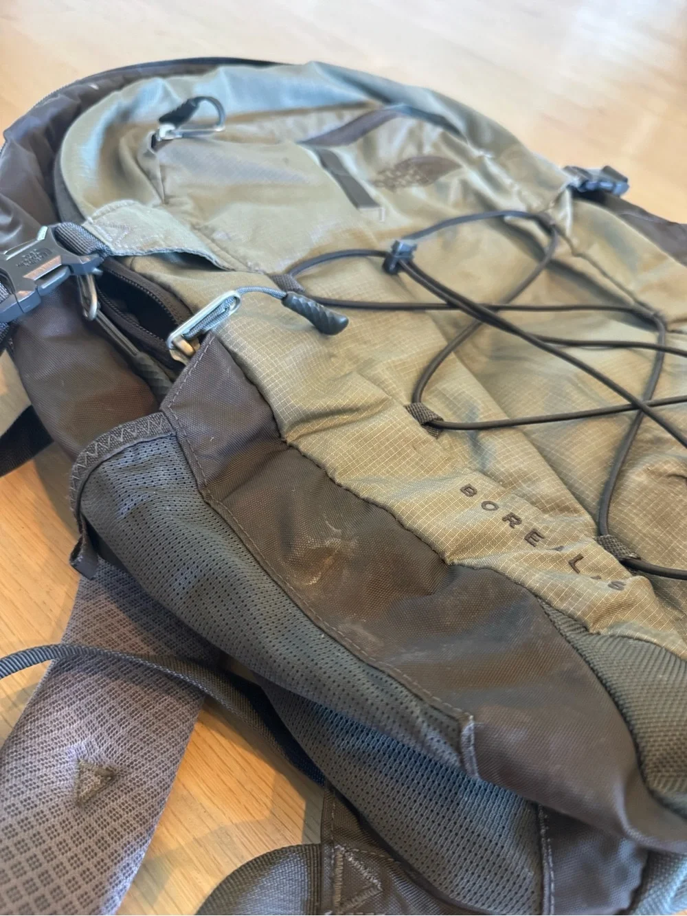 The North Face Borealis Classic black gray
